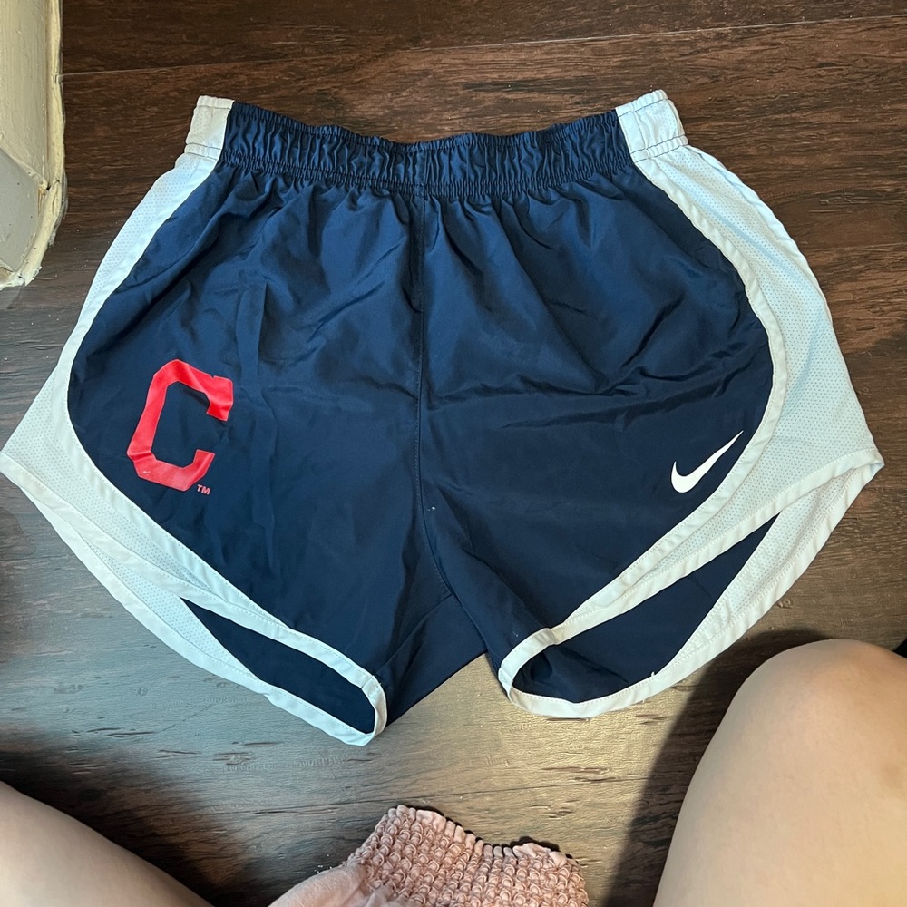 Running shorts